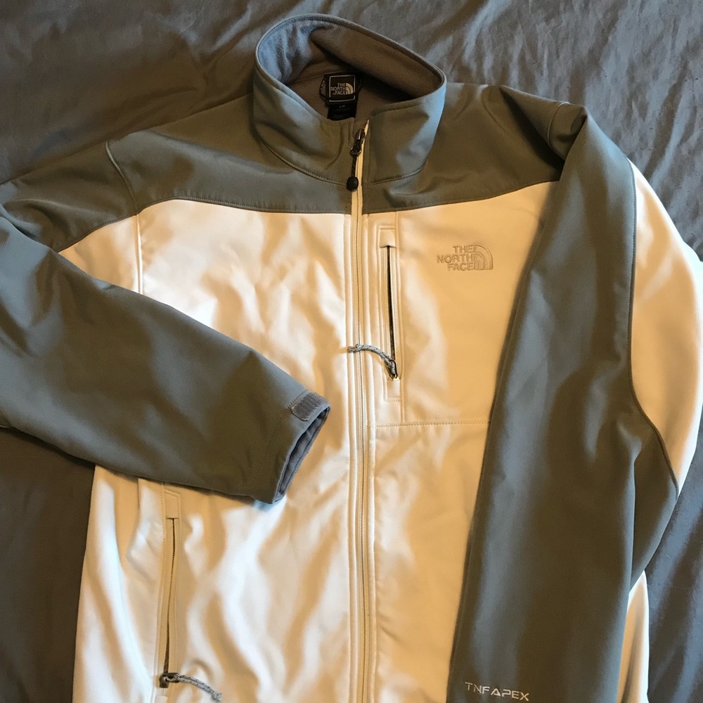 Men’s North Face Jacket
